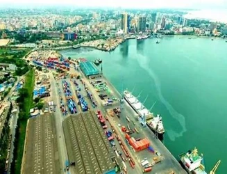 adani-ports-eyes-global-acquisitions-advances-rs80000-crore-capex-plans.webp