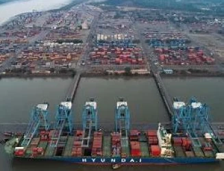 kerala-govt-fast-tracks-port-led-industrialisation-to-step-up-land-acquisition.webp