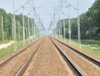lectric-traction-in-key-railway.webp