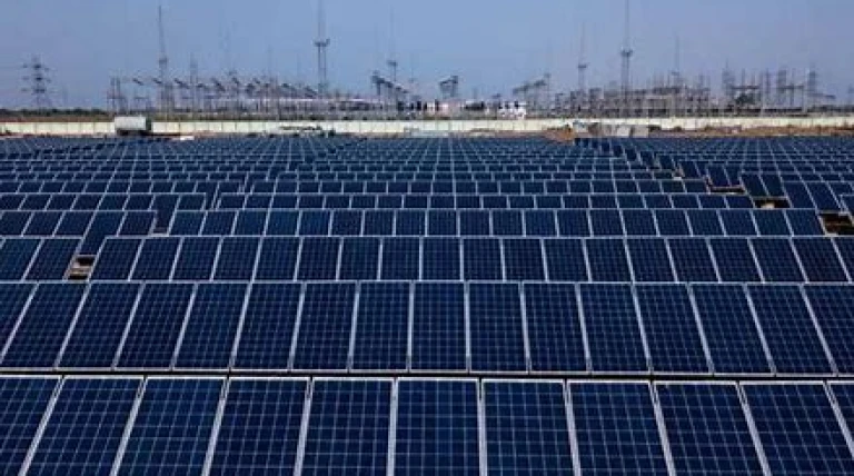 adani-greens-subsidiary-commissions-250-mw-solar-project-in-rajasthan.webp