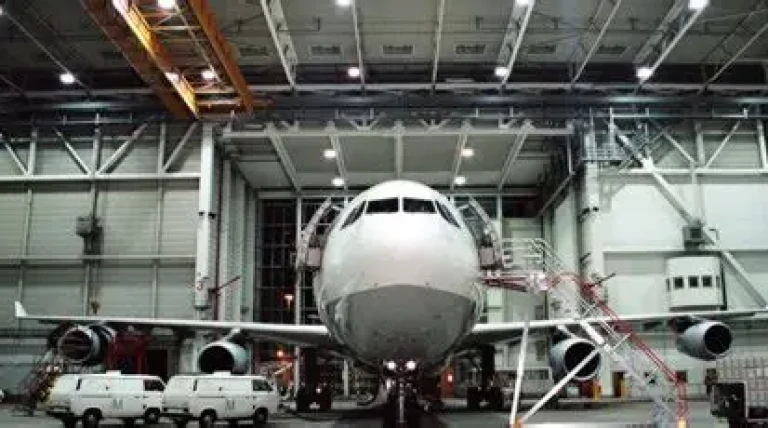 aircraft-maintenance-facilities.webp