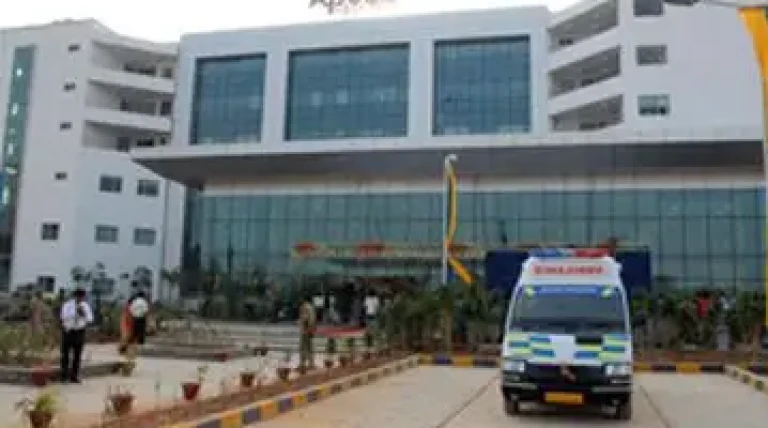 apollo-hospitals-in-pune.webp