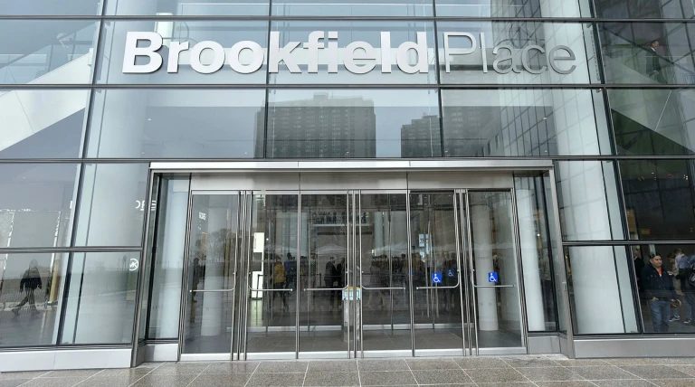 brookfield-to-partially-monetise-1.webp