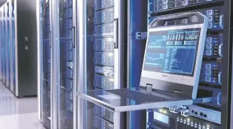 data-centres-solar-projects.webp
