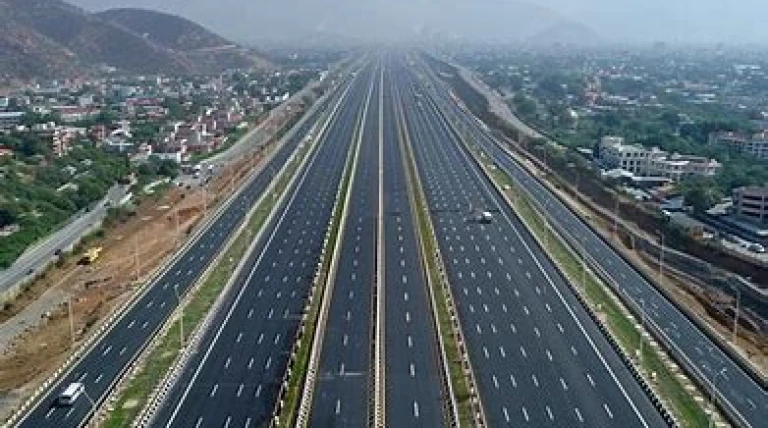 delhi-dehradun-expressway-to-ease-access-to-mussoorie.webp