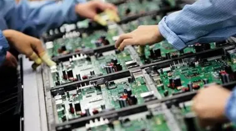 electronics-component-manufacturing.webp