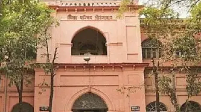 gram-panchayat-buildings.webp