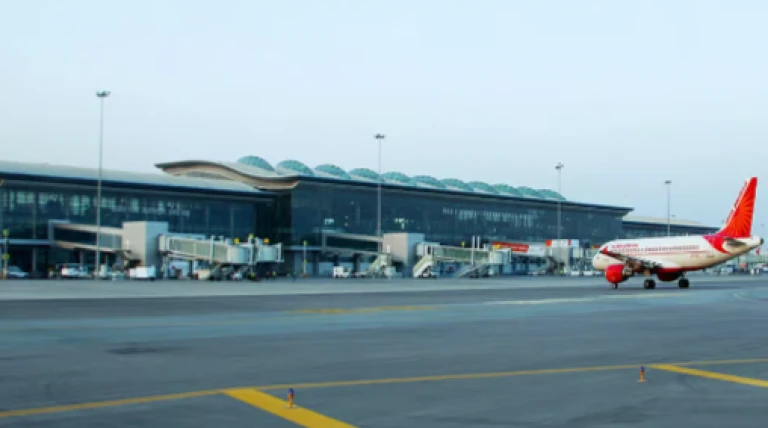 hyderabad-airport-unveils-exclusive-private-jet-terminal.webp