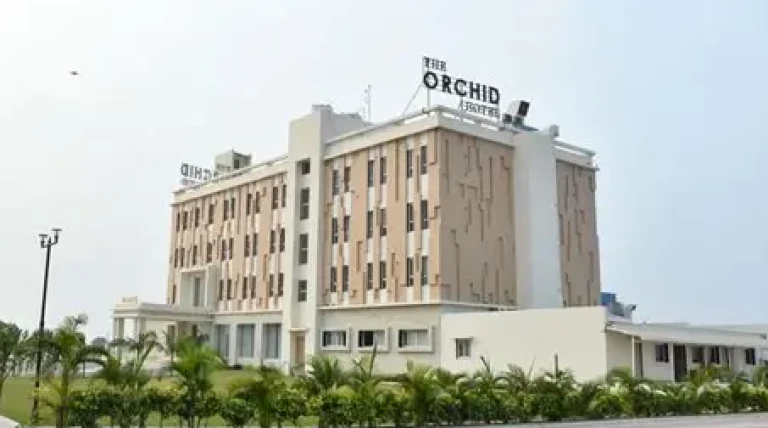 kamat-hotels.webp
