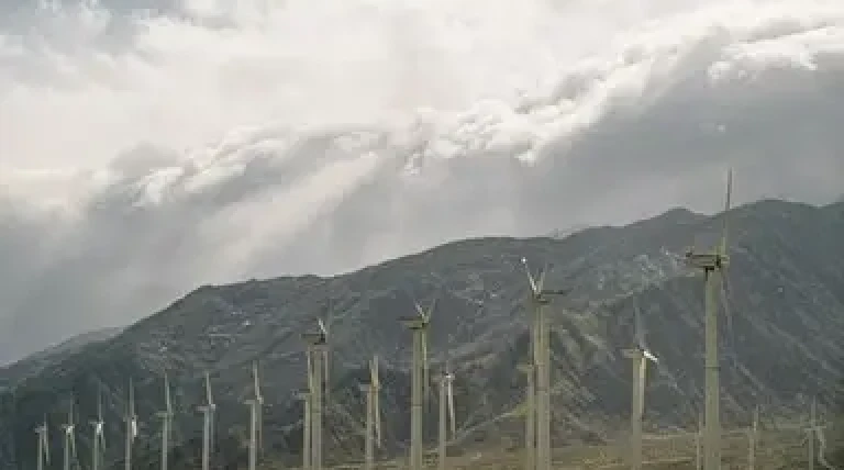 nlcil-gets-loa-for-450-mw-wind-solar-hybrid-project.webp