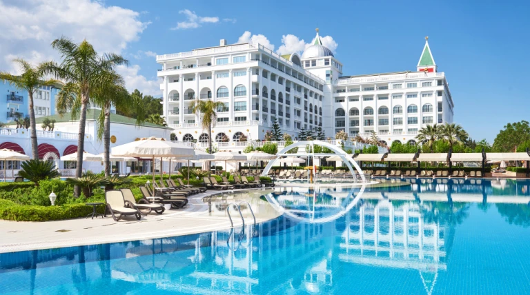 popular-resort-amara-dolce-vita-luxury-hotel.webp