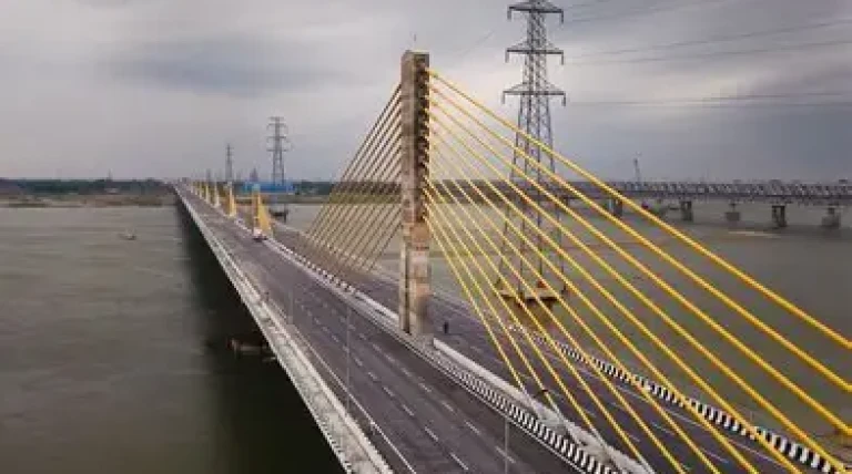 six-lane-kacchi-dargah-bidupur-bridge-in-patna.webp
