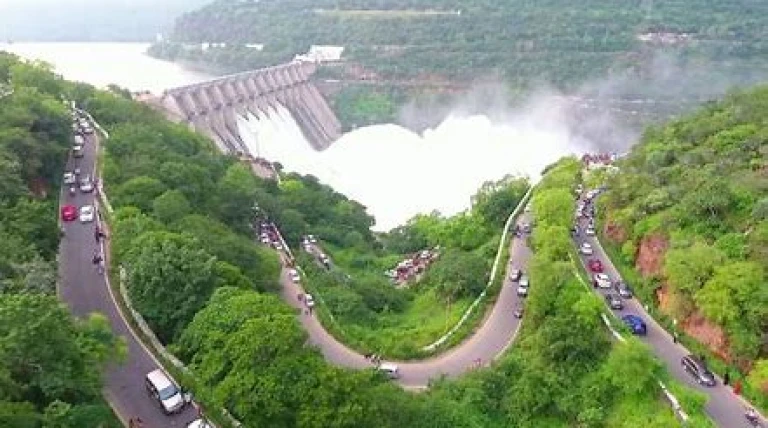 telangana-road-revolution-30425-cr-approved.webp