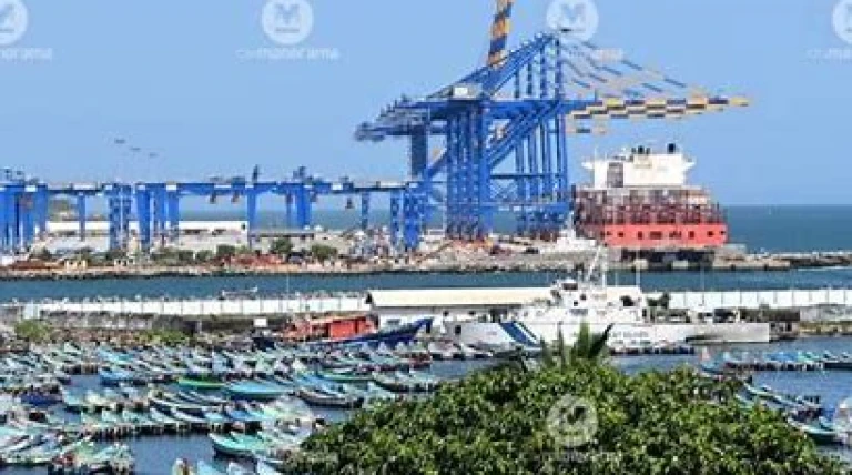 vizhinjam-port1.webp